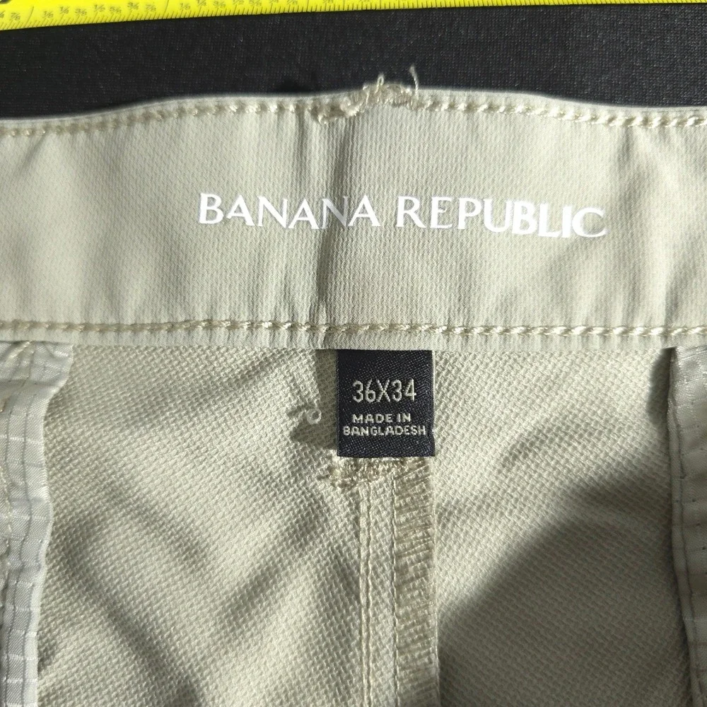 Banana Republic elevate your
